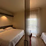 Hotel Parigi 2&spa 3*