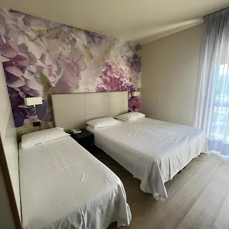 Parigi 2 & Szálloda Dalmine