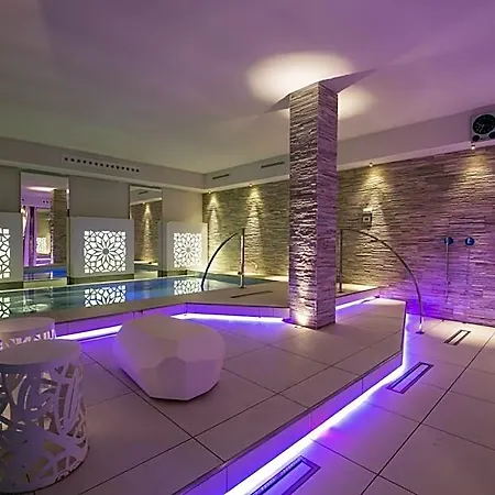Hotel Parigi 2 &