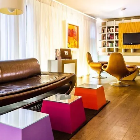 Parigi 2 & Hotel