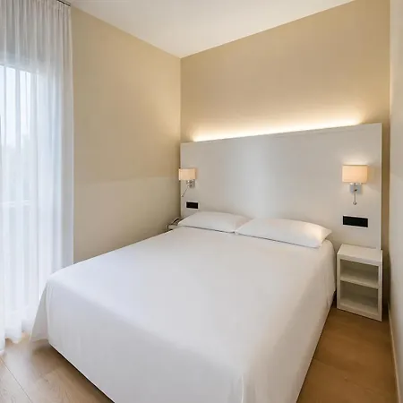 Hotel Parigi 2 & 3*