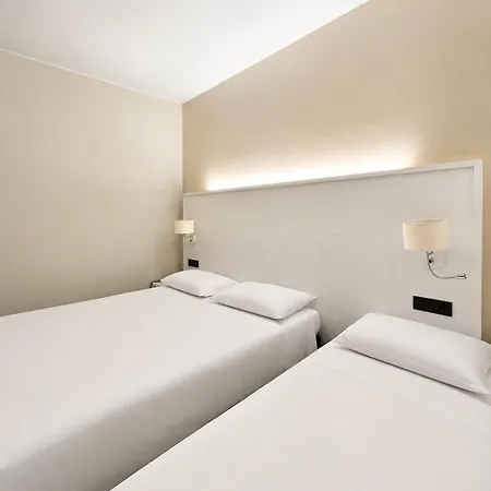 Parigi 2 & Hotel 3*