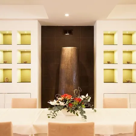 Hotel Parigi 2&spa 3*