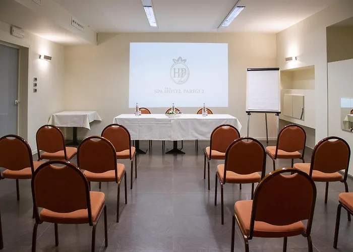 Hotel Parigi 2 &